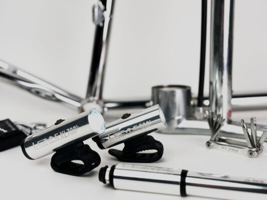 正規  レザイン CLASSIC DRIVE 500 白 LED ライト 新品 CLASSIC DRIVE 500+クラシックドライブ500+ - LEZYNE レザイン公式サイト