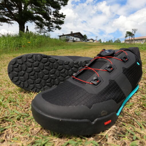 GIRO史上最も売れ続けているランブルを超える『TRACKER』?!