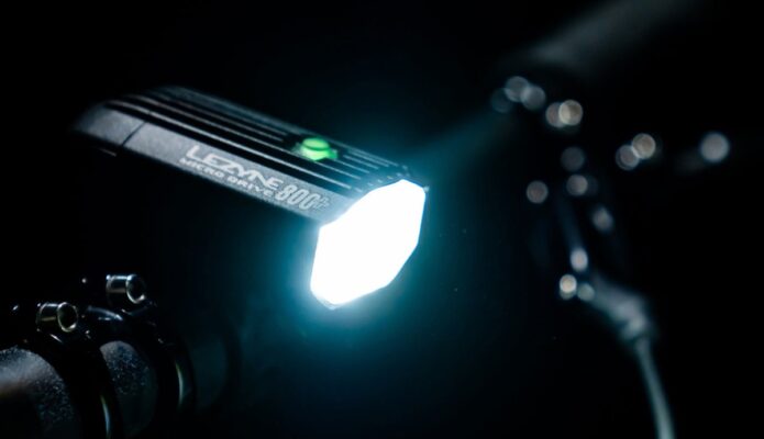 LEZYNE新型LEDライトを比較　ルーメンxバッテリー容量で選ぶのがポイント!!