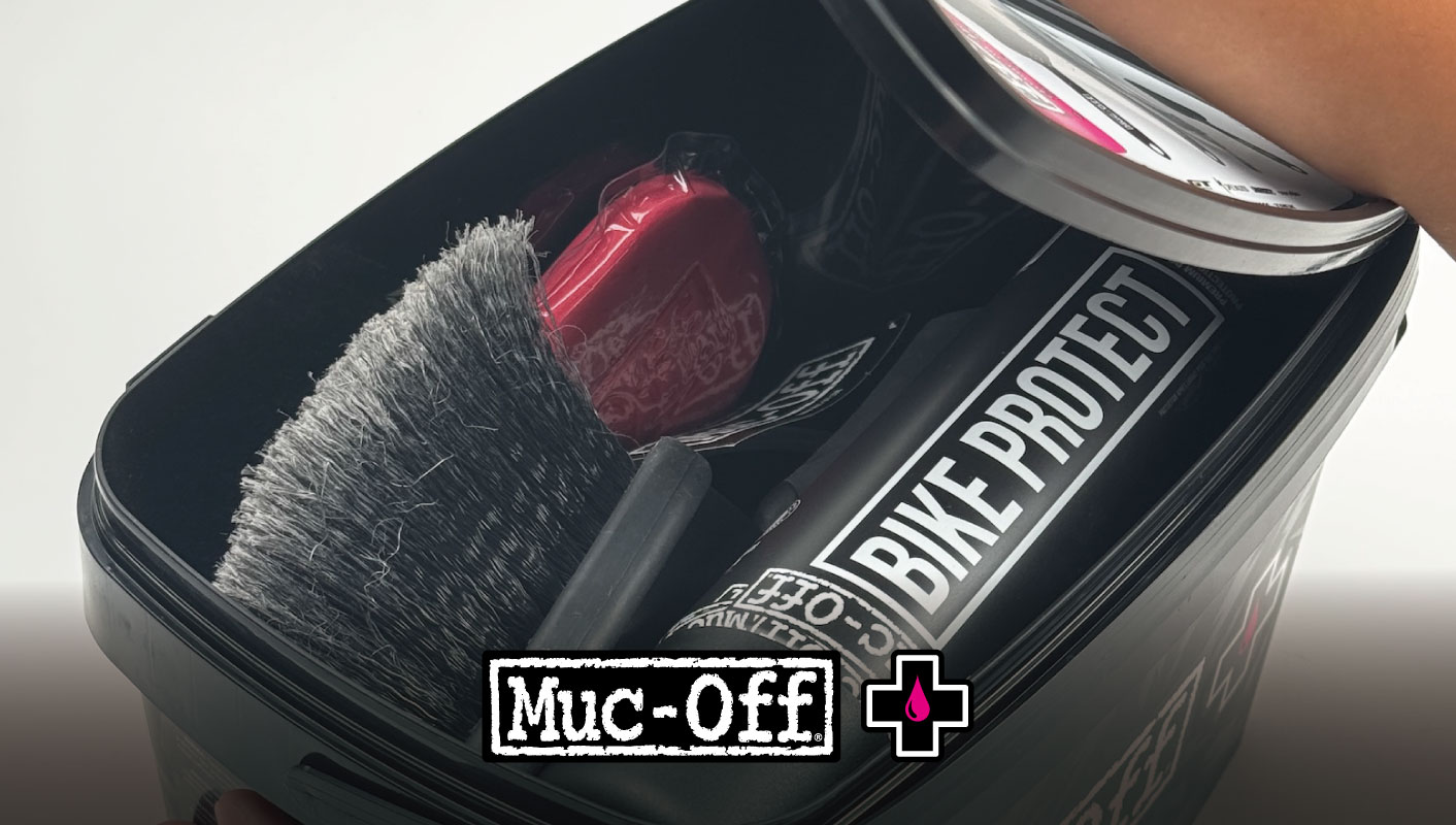 ライド終わって速攻洗車!! オリジナルキット登場